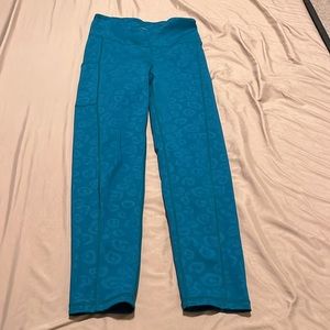 Lilly Pulitzer UPF 50 Luxletic 24" High Rise Weekender Midi leggings